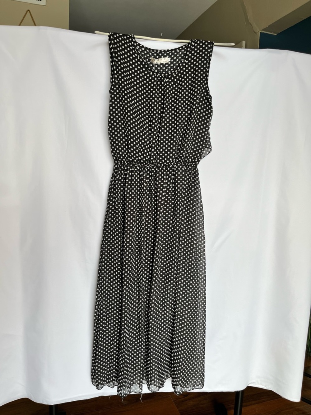 Sleeveless Black and White Polka Dot Maxi Dress